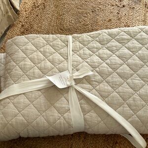 NWT Pottery Barn Full/Queen Quilted Bedding
